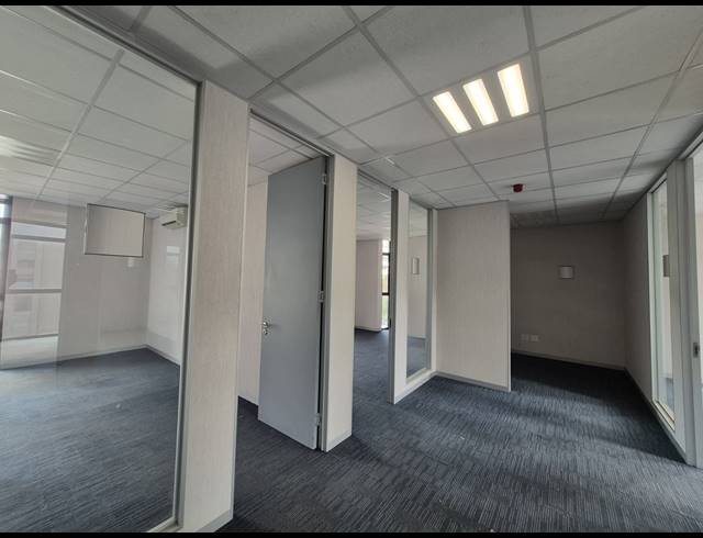 487M² OFFICE TO LET IN ROSEBANK